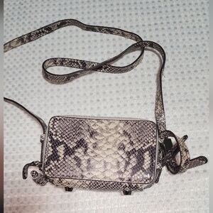 GILI EUC SNAKESKIN ORGANIZER WALLET BAG CROSSBODY BAG